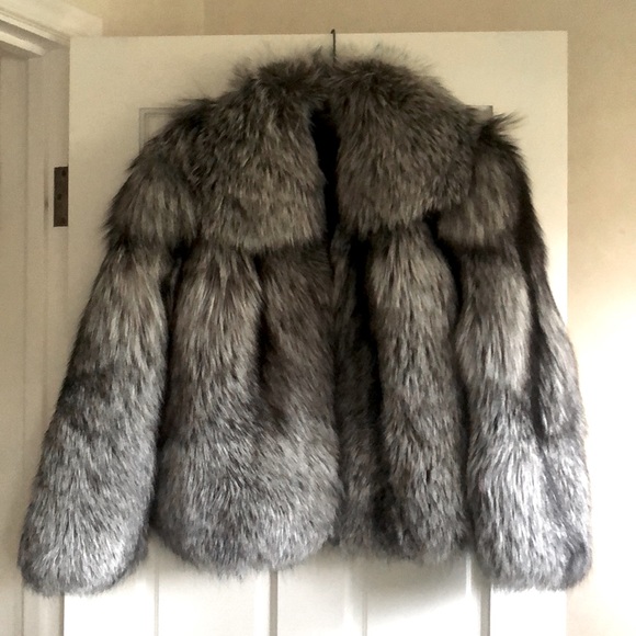 Real Silver Fox Fur BRAND NEW Jacket - Picture 4 of 12